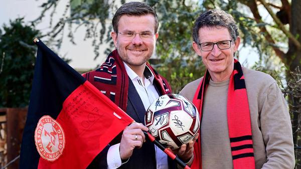 Für 125-Jahre-Club-Beilage: OB Marcus König und NN