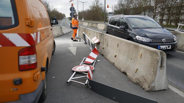 Für schwere Fahrzeuge ist die marode Zirndorfer Br