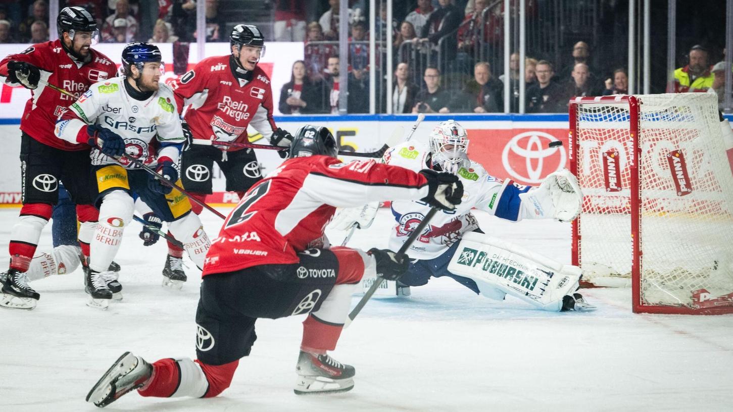 Parker Tuomie erzielte das frühe 1:0 der Kölner im zweiten DEL-Finalspiel gegen die Eisbären Berlin. Parker Tuomie erzielte das frühe 1:0 der Kölner im zweiten DEL-Finalspiel gegen die Eisbären Berlin.