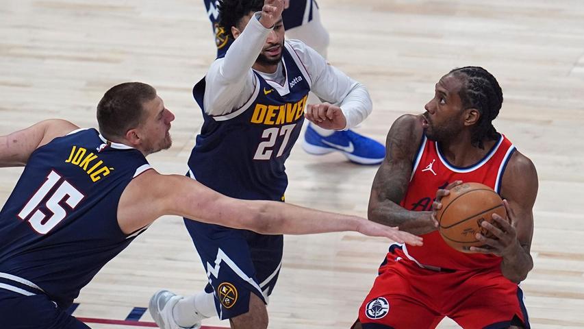 Kawhi Leonard (rechts) hatte einen starken Abend für die Clippers. Kawhi Leonard (rechts) hatte einen starken Abend für die Clippers.