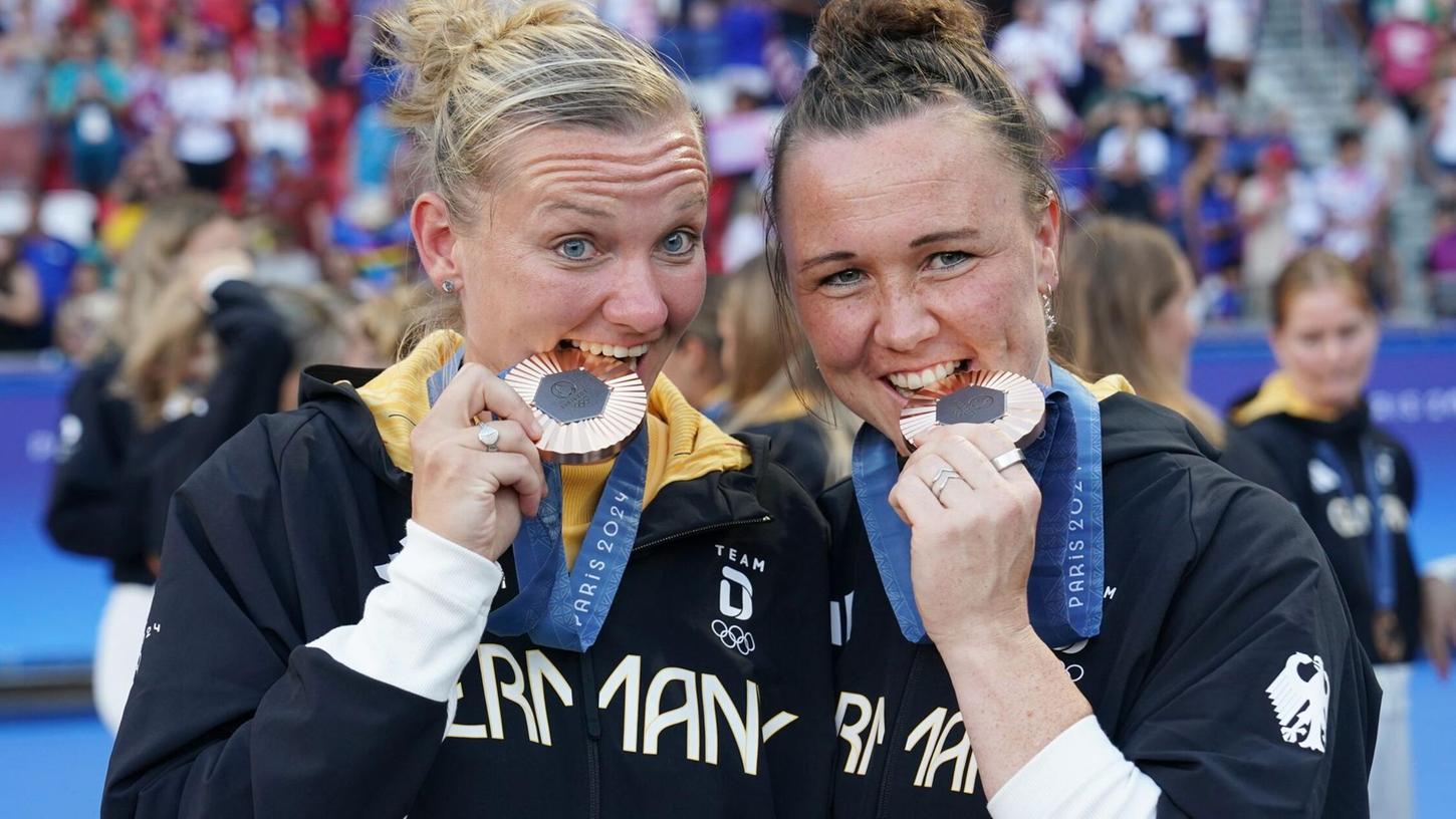 Marina Hegering (r.) holte 2024 mit Deutschland Olympia-Bronze in Paris. Marina Hegering (r.) holte 2024 mit Deutschland Olympia-Bronze in Paris.
