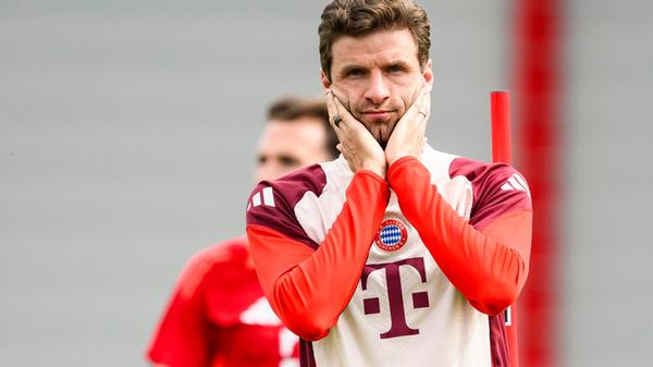 ARCHIV - 15.04.2025, Bayern, München: Fußball: Cha