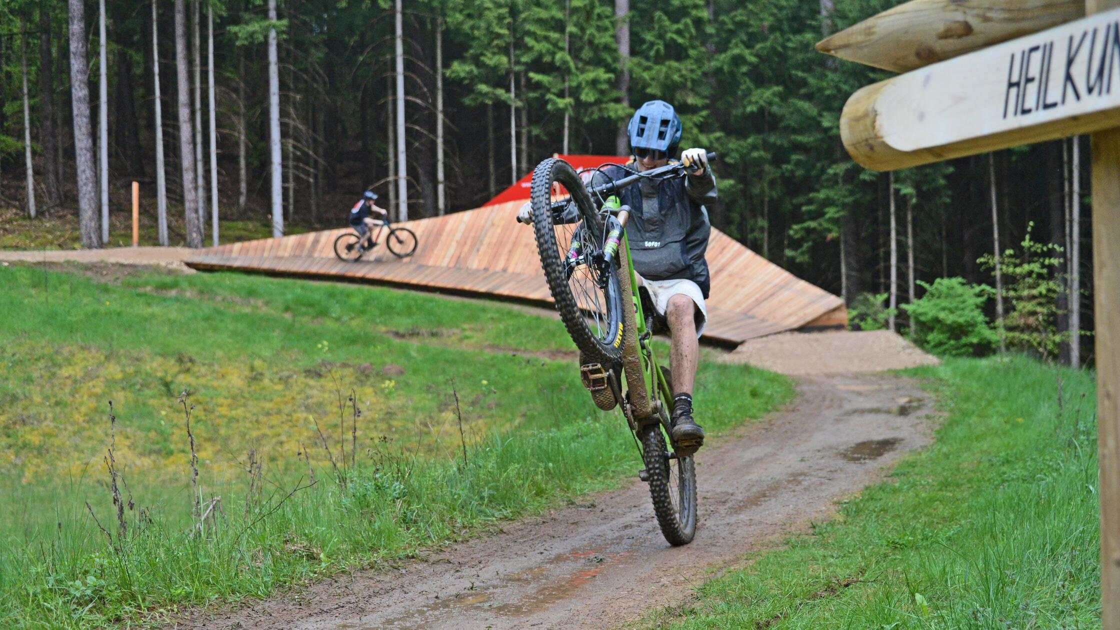 DiavolaSnakeTrail40_etz_050523.jpg