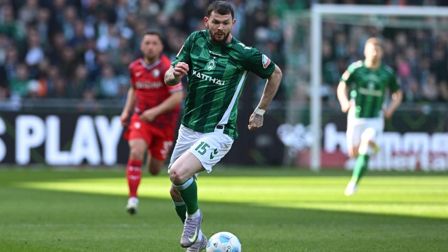 Wird Werder Bremen verlassen: Stürmer Oliver Burke. Wird Werder Bremen verlassen: Stürmer Oliver Burke.