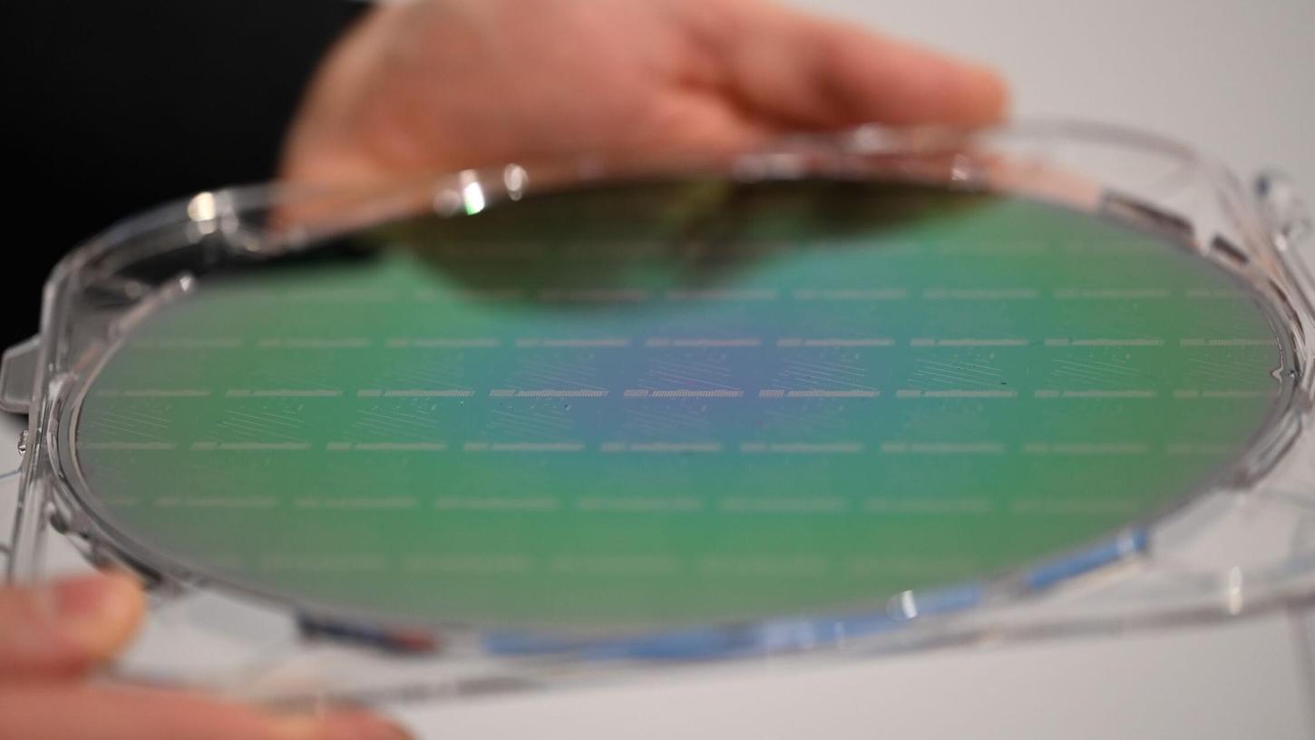 Die EU erreicht laut Rechnungshof möglicherweise nicht die selbst gesteckten Ziele in der Chipbranche. (Archivbild) Die EU erreicht laut Rechnungshof möglicherweise nicht die selbst gesteckten Ziele in der Chipbranche. (Archivbild)