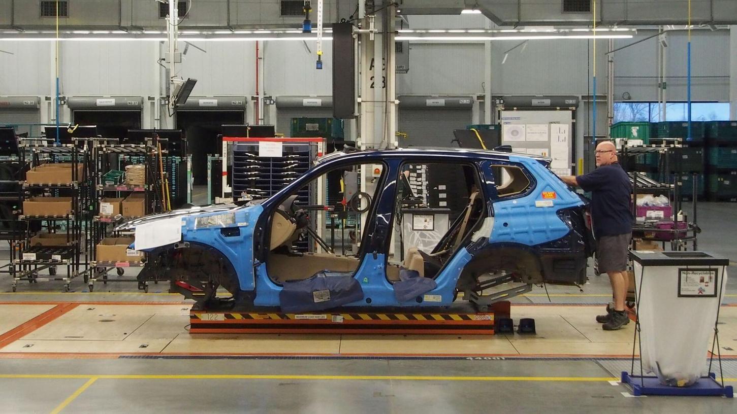 Die Zollerleichterung soll auch für ausländische Autobauer in den USA gelten, etwa für BMW mit seiner Fabrik im Bundesstaat South Carolina. (Archivbild) Die Zollerleichterung soll auch für ausländische Autobauer in den USA gelten, etwa für BMW mit seiner Fabrik im Bundesstaat South Carolina. (Archivbild)