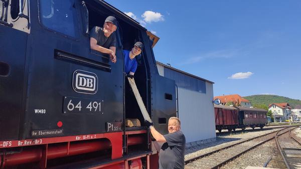 Dampfbahn Fränkische Schweiz Dampflok und Holz 5
