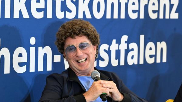 urn:newsml:dpa.com:20090101:240606-99-298219