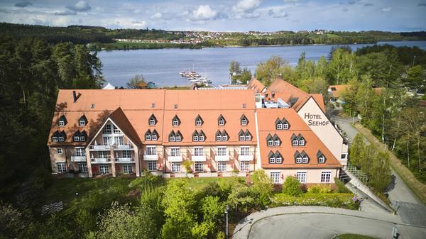 Oliver_Vonberg_Strandhotel_Seehof_Drohne_1323_colo