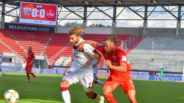 Ganz im Gegenteil: Valentini muss mit seinem FCN in die Relegation und gegen Ingolstadt um den Verbleib in der 2. Bundesliga kämpfen.