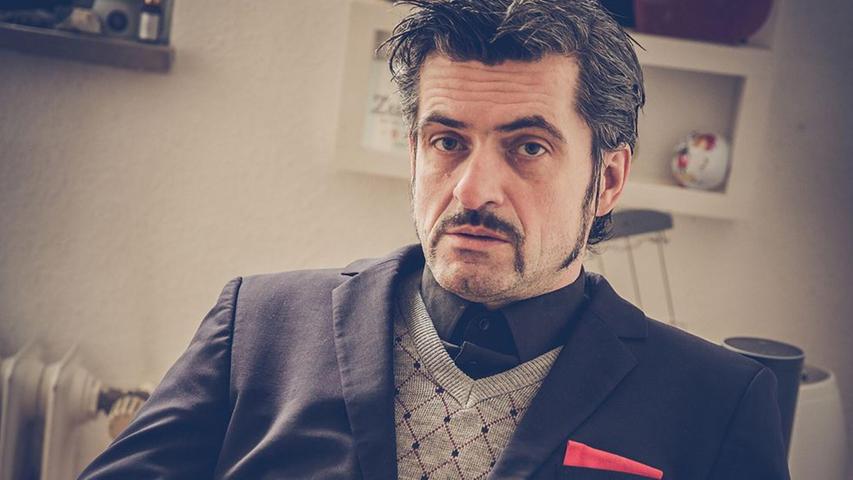 Seldmeir spielt in der Reihe "Off the Rails" im KuBa Hersbruck. Seldmeir spielt in der Reihe "Off the Rails" im KuBa Hersbruck.