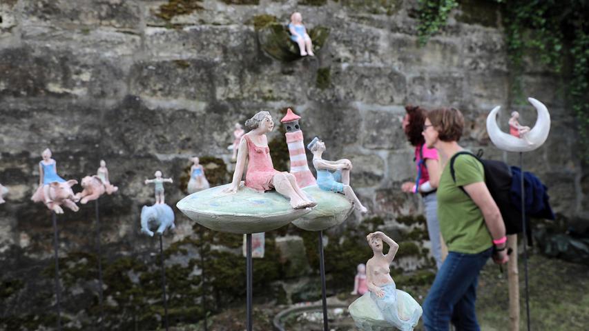 Der Kunsthandwerkermarkt Forchheim„ausgefallen - ausgezeichnet“ findet rund um die Kaiserpfalz Forchheim statt. Der Kunsthandwerkermarkt Forchheim„ausgefallen - ausgezeichnet“ findet rund um die Kaiserpfalz Forchheim statt.