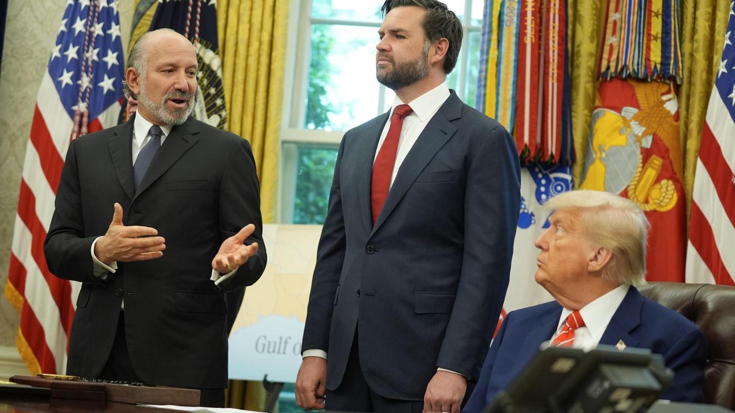 US-Präsident Donald Trump hat den Handelspakt mit Großbritannien als Erfolg seiner Zollpolitik angepriesen. US-Präsident Donald Trump hat den Handelspakt mit Großbritannien als Erfolg seiner Zollpolitik angepriesen.