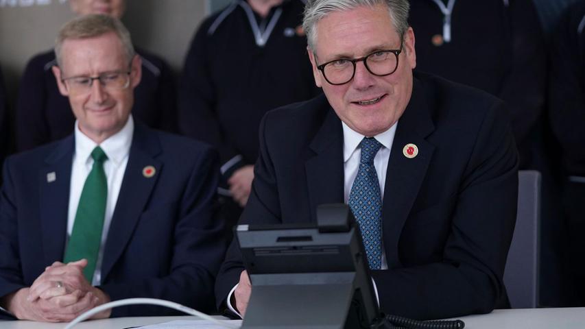 Starmer schwärmte bei der Pressekonferenz zum Handelspakt von einem „fantastischen, historischen Tag“. Starmer schwärmte bei der Pressekonferenz zum Handelspakt von einem „fantastischen, historischen Tag“.