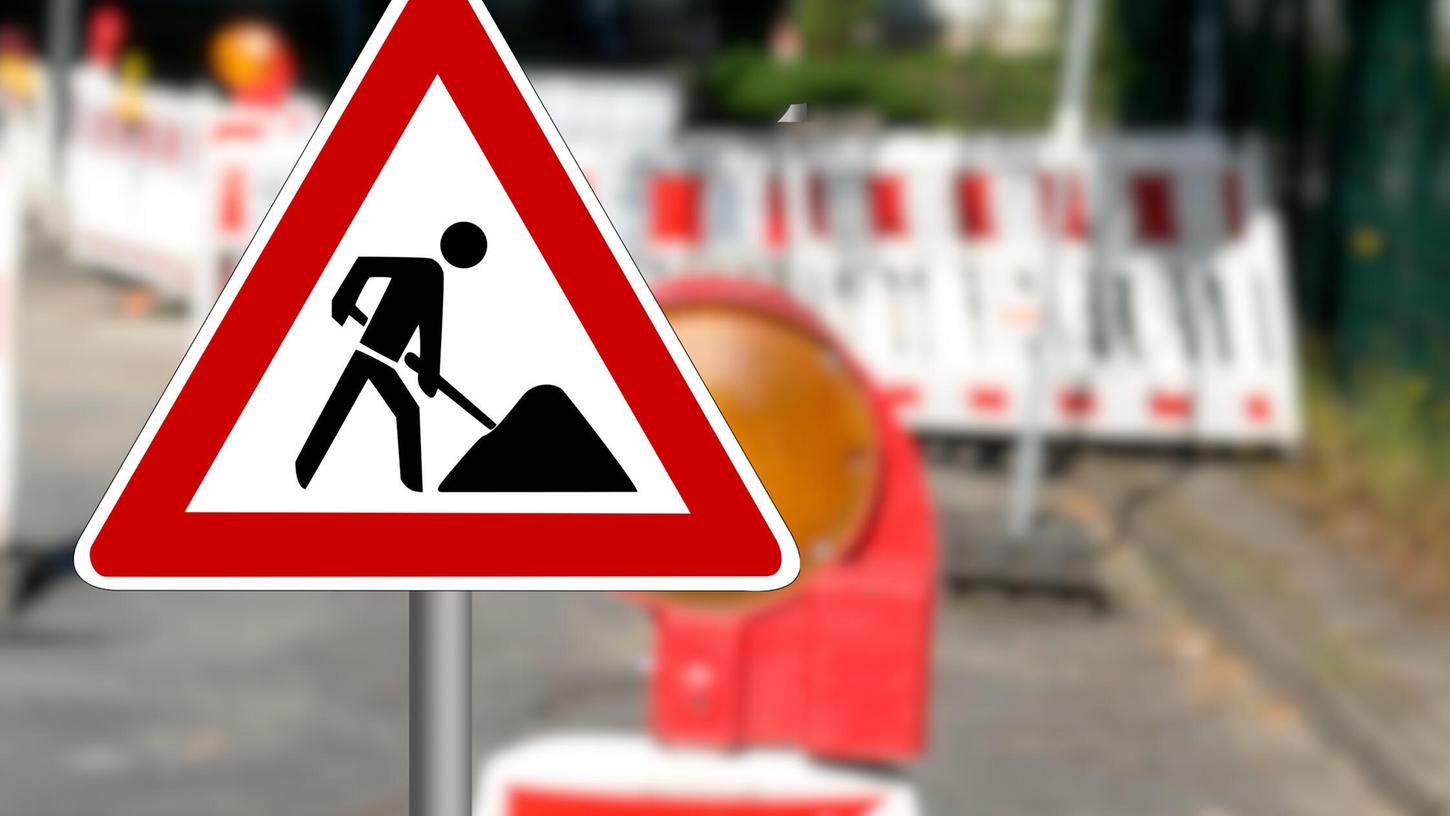 Schon ab Montag wird in der Röthenbacher Straße wieder gebaut (Symbolfoto). Schon ab Montag wird in der Röthenbacher Straße wieder gebaut (Symbolfoto).