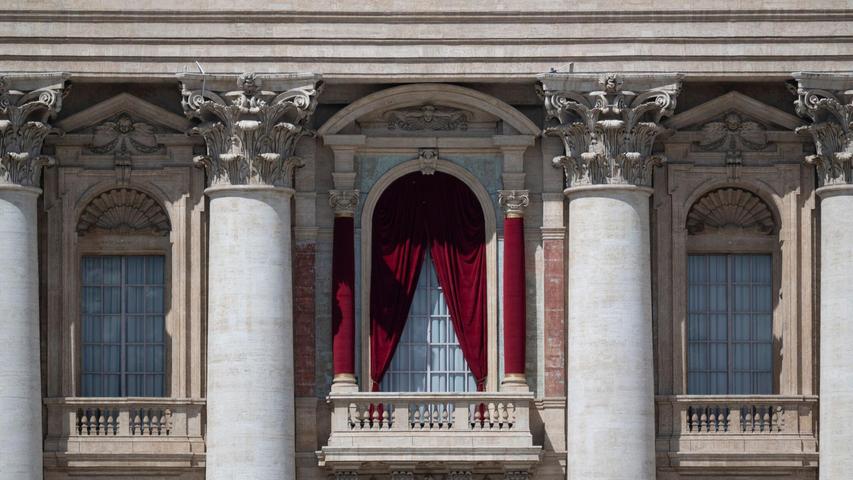 Die Geschichte des Papsttums ist bewegt. Eine lange Amtszeit war längst nicht jedem Pontifex vergönnt. Die Geschichte des Papsttums ist bewegt. Eine lange Amtszeit war längst nicht jedem Pontifex vergönnt.