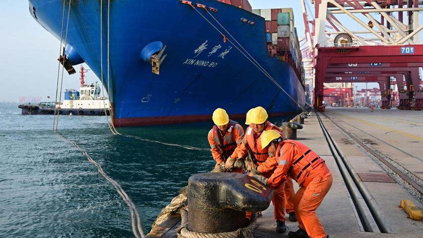 Die Container-Buchungen von China in die USA hatten zuletzt schon stark abgenommen. (Symbolbild) Die Container-Buchungen von China in die USA hatten zuletzt schon stark abgenommen. (Symbolbild)