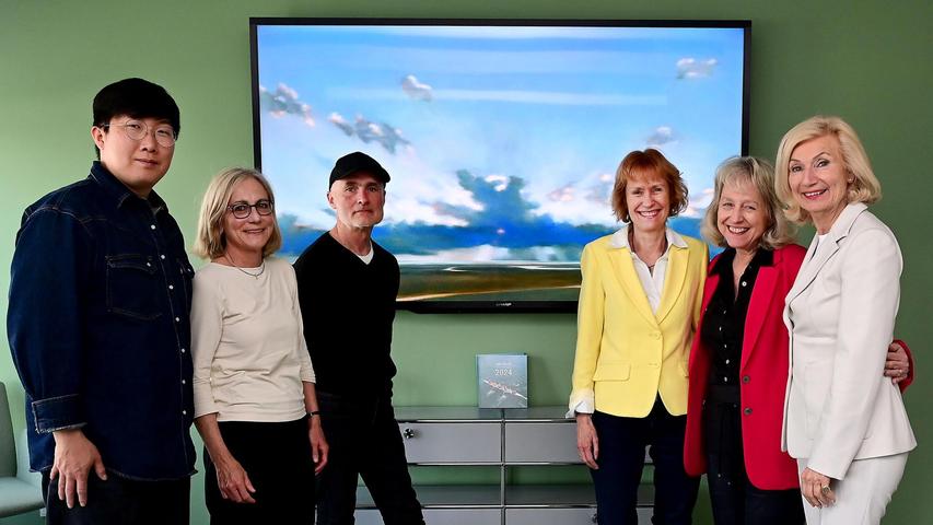 NN-Kunstpreis 2025: Die Jury hat getagt und die besten Werke aus 1251 Einsendungen gewählt NN-Kunstpreis 2025: Die Jury hat getagt und die besten Werke aus 1251 Einsendungen gewählt