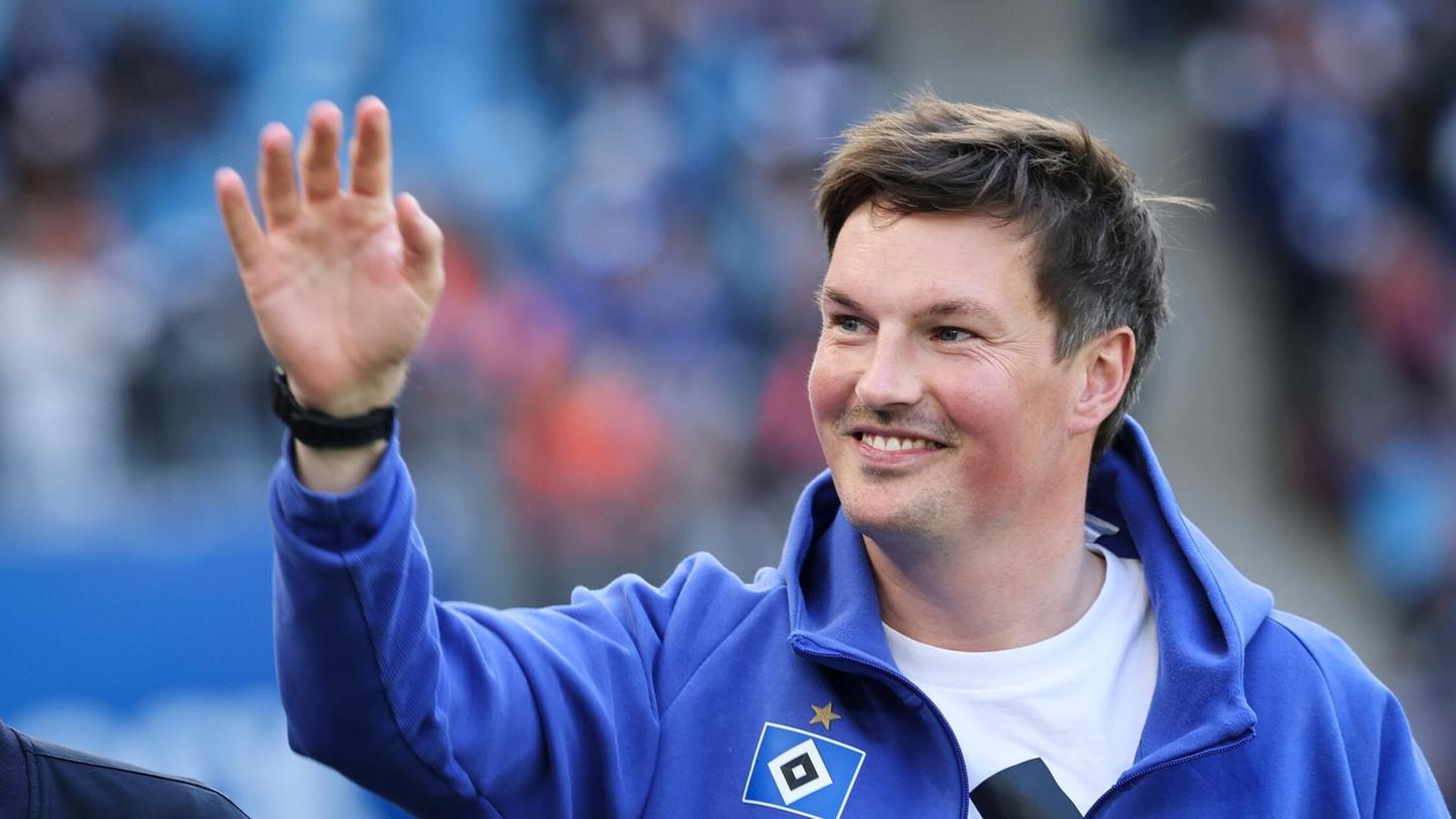 Vom Fan zum Aufstiegs-Held? HSV-Cheftrainer Merlin Polzin kann Großes schaffen. Vom Fan zum Aufstiegs-Held? HSV-Cheftrainer Merlin Polzin kann Großes schaffen.