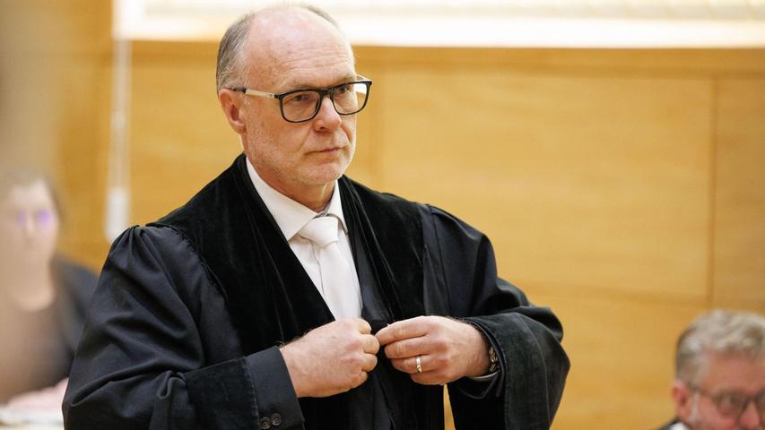 Die Kammer hat keinen Zweifel an der Schuld des Angeklagten Die Kammer hat keinen Zweifel an der Schuld des Angeklagten