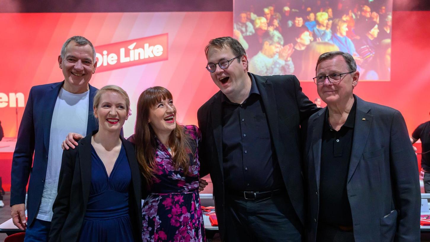 Partei- und Fraktionsspitze sind sich bei der Linken so einig wie selten. Partei- und Fraktionsspitze sind sich bei der Linken so einig wie selten.