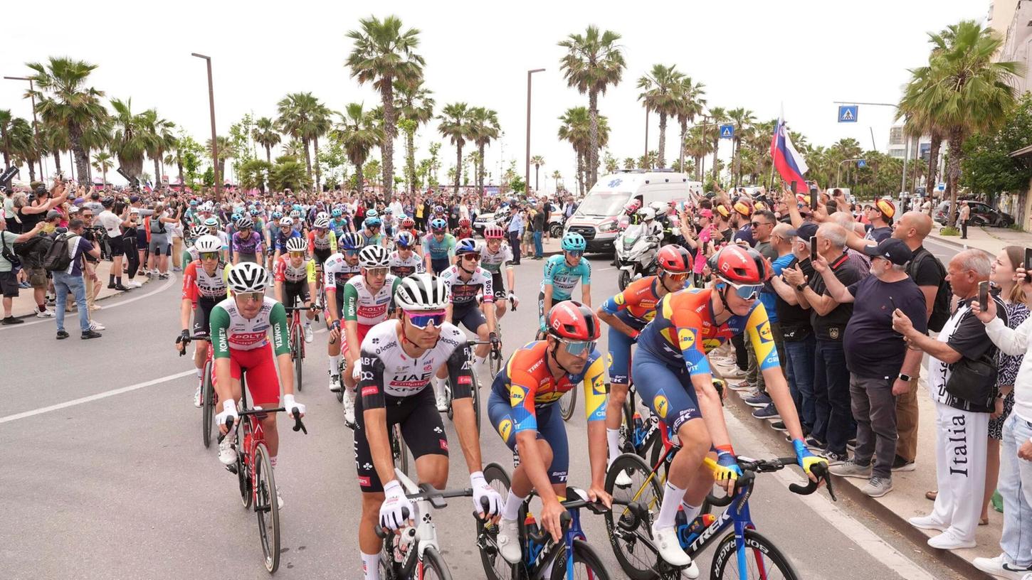 Die Auftaktetappe beim Giro d’Italia. Die Auftaktetappe beim Giro d’Italia.