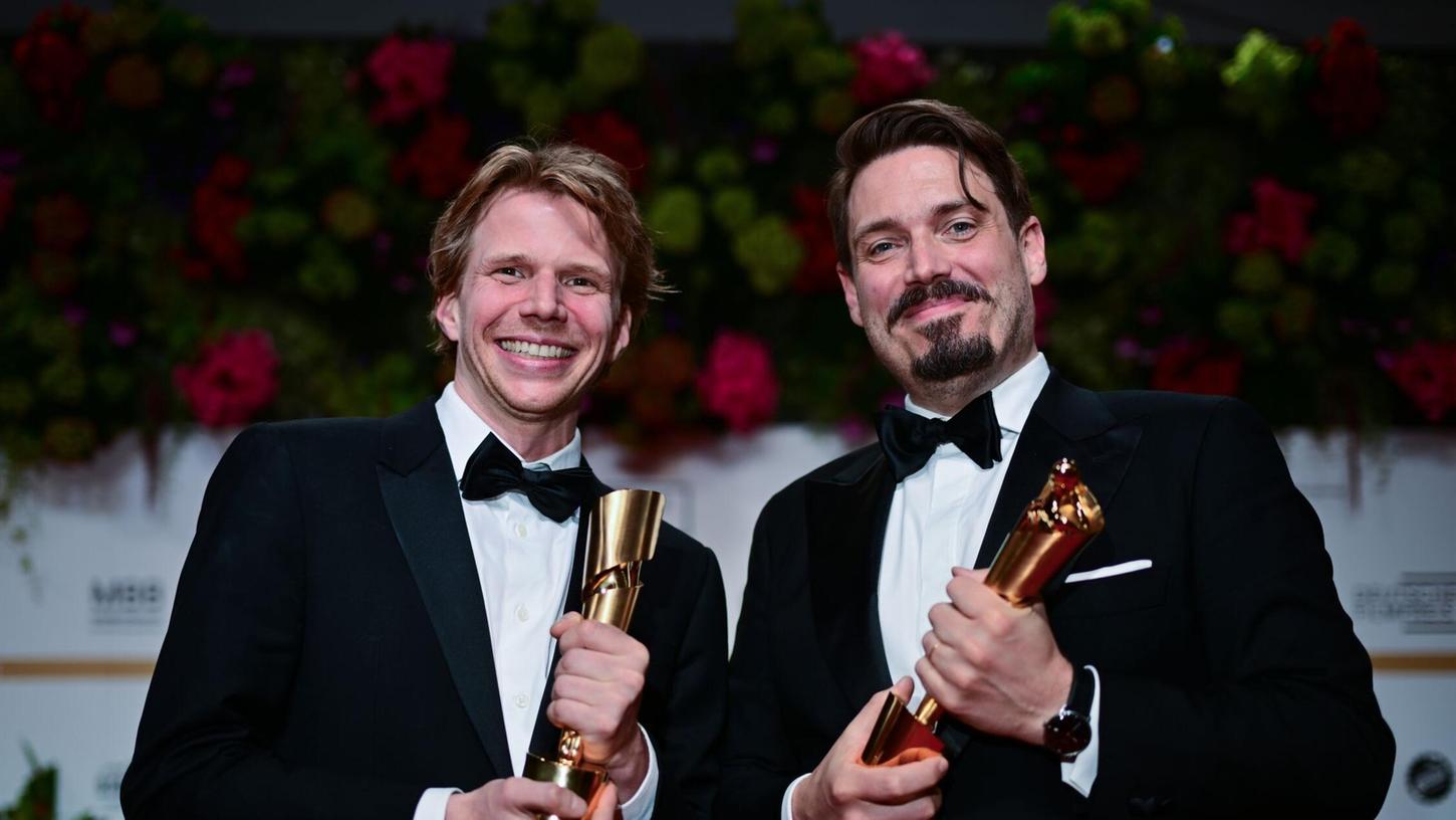 Die Drehbuchautoren Tim Fehlbaum (l) und Moritz Binder haben beim Deutschen Filmpreis abgeräumt. Die Drehbuchautoren Tim Fehlbaum (l) und Moritz Binder haben beim Deutschen Filmpreis abgeräumt.