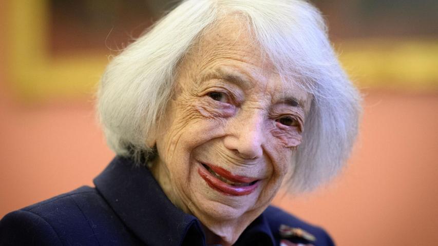 Margot Friedländer überlebte das Konzentrationslager Theresienstadt, ging in die USA - und kam mit Ende 80 zurück in ihre alte Heimat. (Archivbild) Margot Friedländer überlebte das Konzentrationslager Theresienstadt, ging in die USA - und kam mit Ende 80 zurück in ihre alte Heimat. (Archivbild)