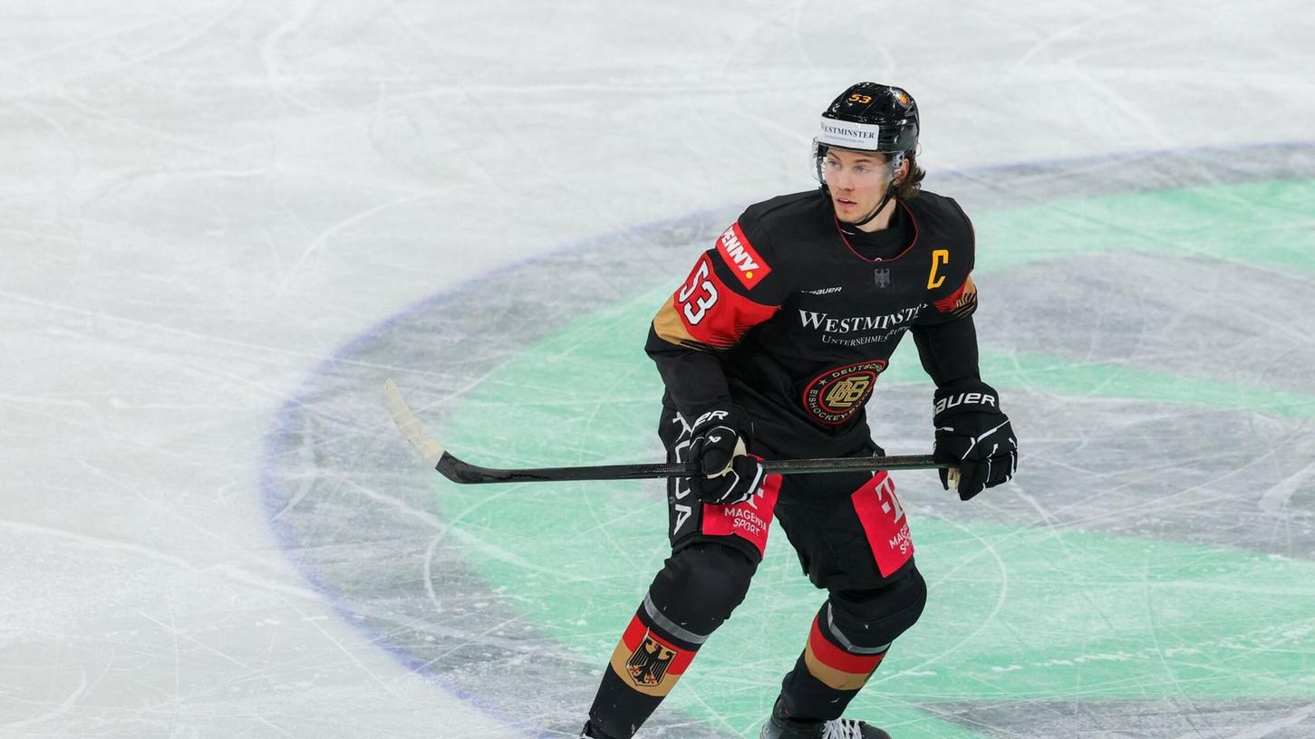 NHL-Star Moritz Seider führt die deutsche Mannschaft bei der WM. NHL-Star Moritz Seider führt die deutsche Mannschaft bei der WM.