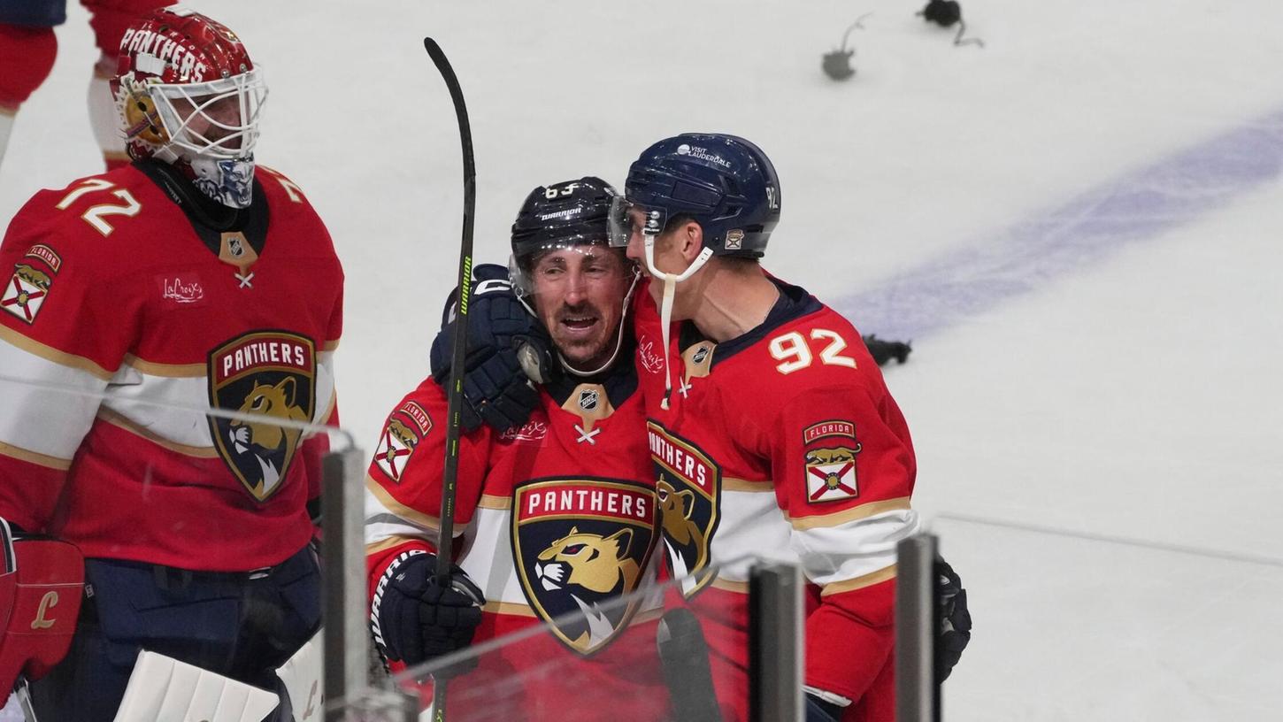 Brad Marchand (Mitte) erzielte für die Florida Panthers den Siegtreffer in der Overtime gegen die Toronto Maple Leafs. Brad Marchand (Mitte) erzielte für die Florida Panthers den Siegtreffer in der Overtime gegen die Toronto Maple Leafs.