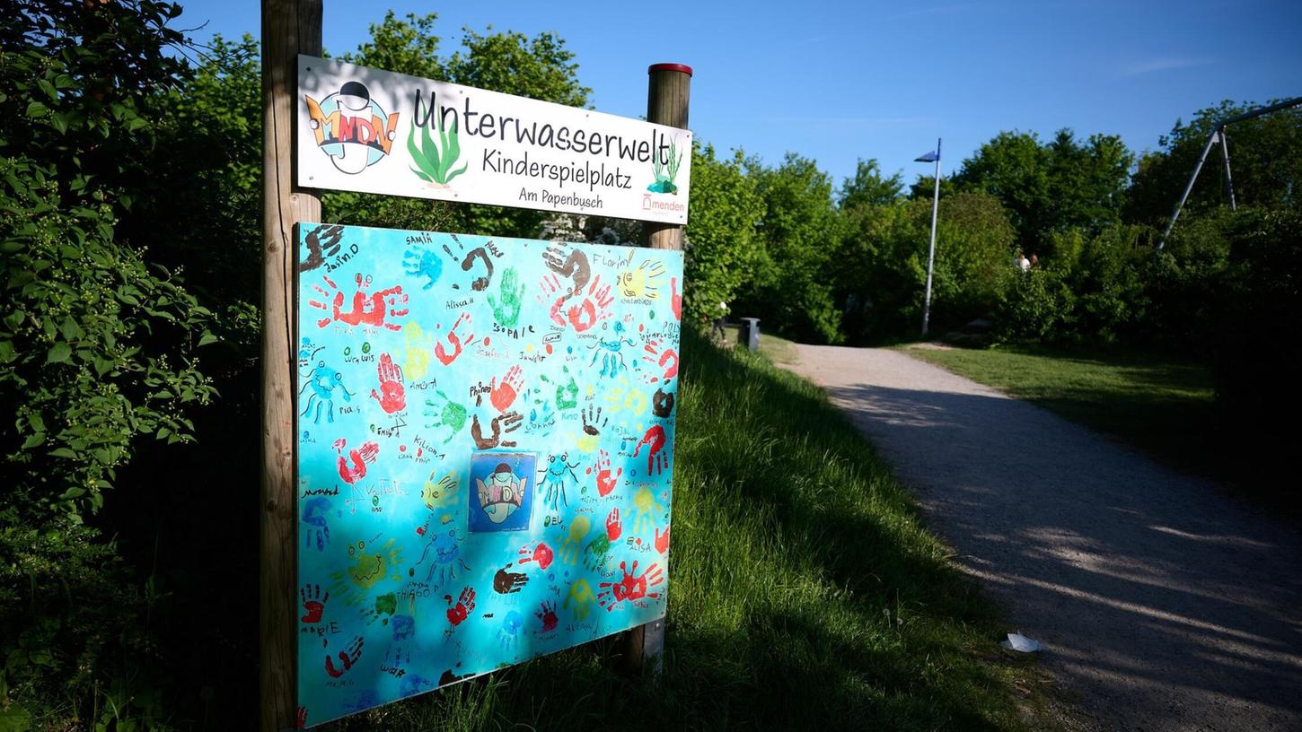 Demr Tat auf dem Spielplatz soll bisherigen Ermittlungen zufolge ein Streit zwischen mehreren Personen vorausgegangen sein. Demr Tat auf dem Spielplatz soll bisherigen Ermittlungen zufolge ein Streit zwischen mehreren Personen vorausgegangen sein.