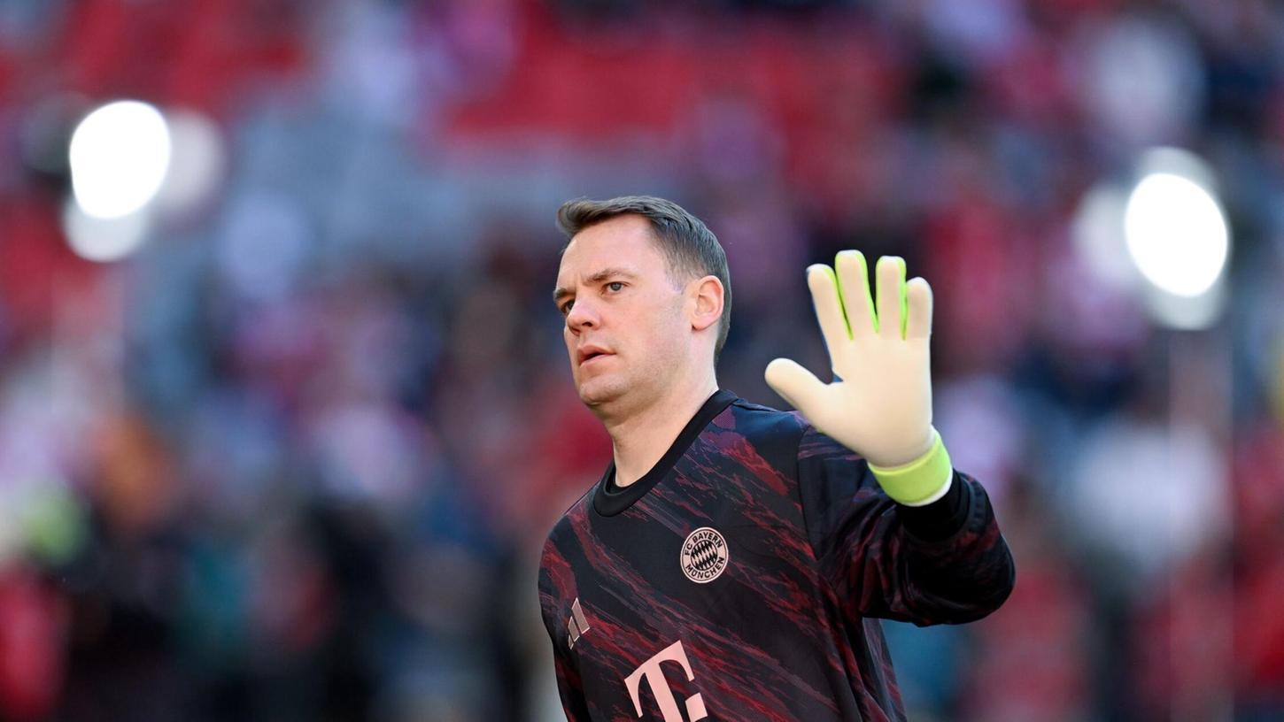 Manuel Neuer gibt sein Comeback für den FC Bayern. Manuel Neuer gibt sein Comeback für den FC Bayern.