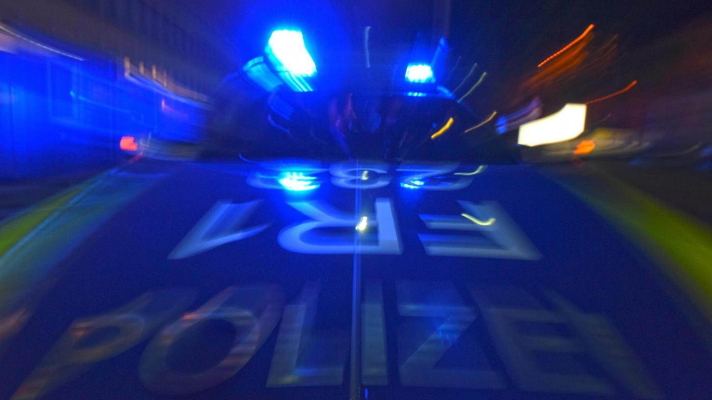 Die Polizei sucht nun intensiv nach den Tätern. Die Polizei sucht nun intensiv nach den Tätern.