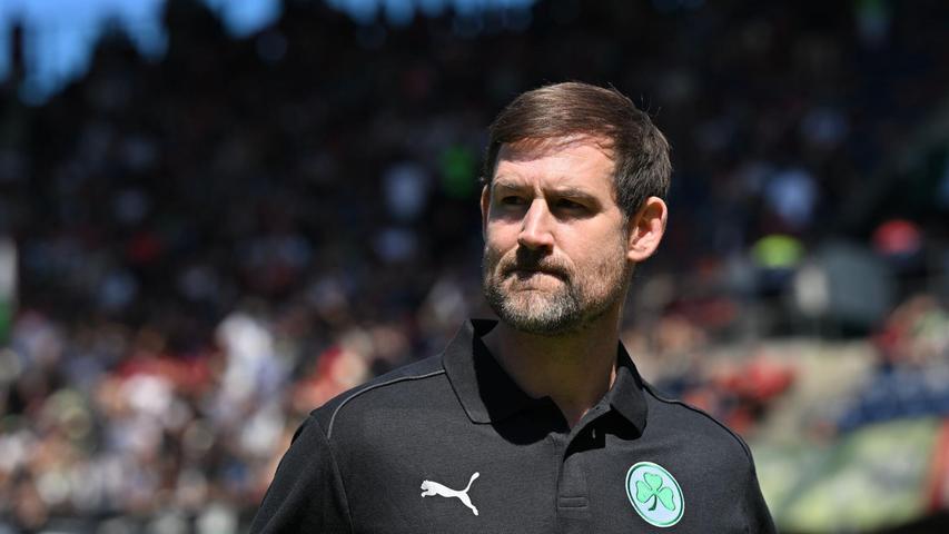 Bis April noch Co-Trainer in Hannover, jetzt zurück bei der SpVgg Greuther Fürth: Trainer Thomas Kleine. Bis April noch Co-Trainer in Hannover, jetzt zurück bei der SpVgg Greuther Fürth: Trainer Thomas Kleine.