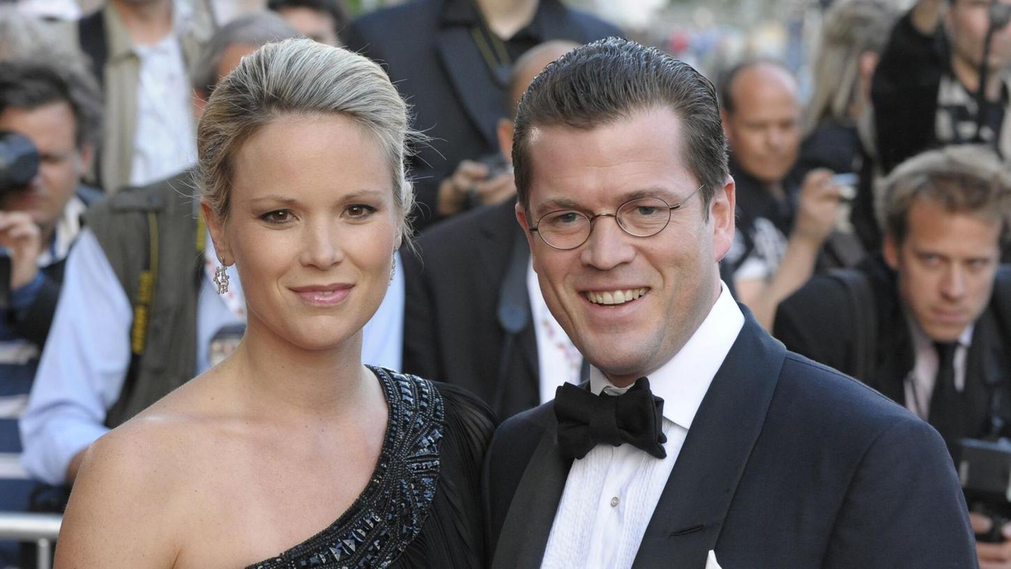 Der frühere Verteidigungsminister Karl-Theodor zu Guttenberg ist offiziell von seiner früheren Frau Stephanie geschieden. (Archivfoto) Der frühere Verteidigungsminister Karl-Theodor zu Guttenberg ist offiziell von seiner früheren Frau Stephanie geschieden. (Archivfoto)