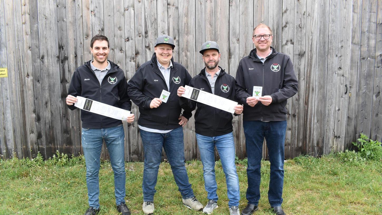 Die Vorstandschaft und Orga-Team für den Kreiskirwakalender Die Vorstandschaft und Orga-Team für den Kreiskirwakalender