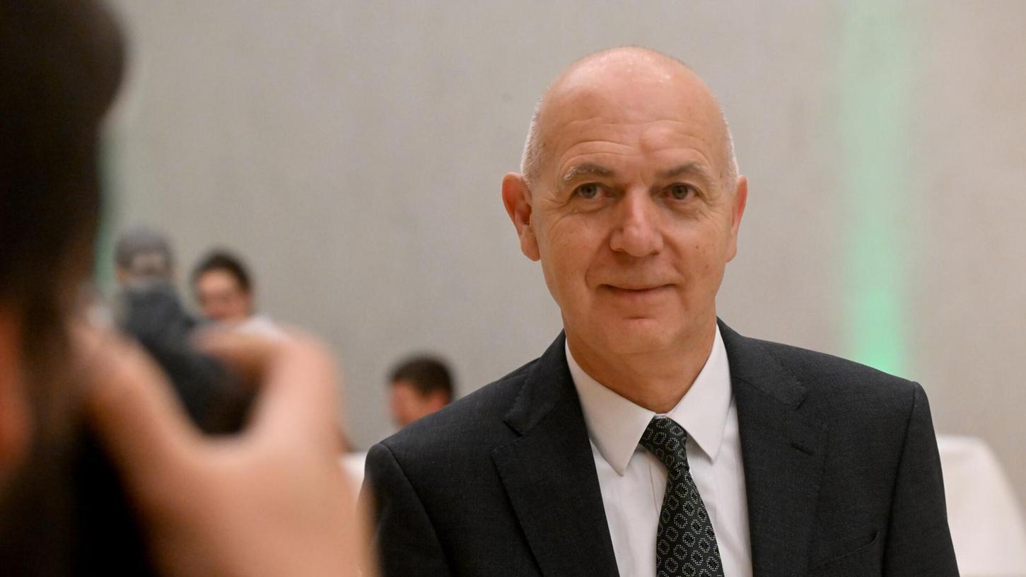Der DFB will mit Partnern beim Pokalfinale auf Herzprobleme aufmerksam machen. Der DFB will mit Partnern beim Pokalfinale auf Herzprobleme aufmerksam machen.