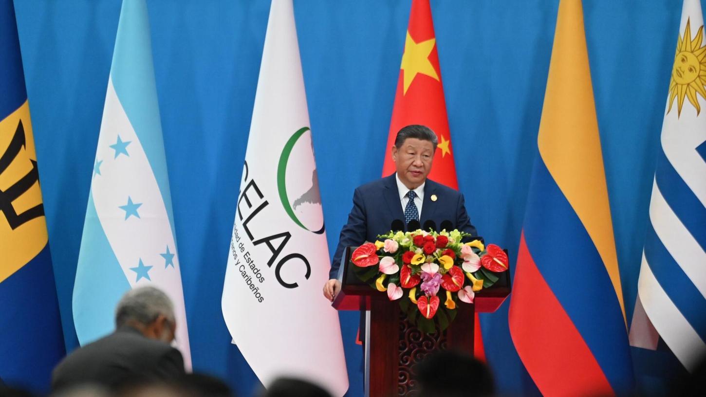Xi kündigte fünf Kooperationsprogramme mit Lateinamerika und der Karibik an. Xi kündigte fünf Kooperationsprogramme mit Lateinamerika und der Karibik an.