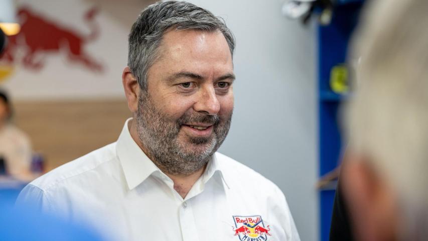 Aus Sicht von Christian Winkler, Manager des EHC Red Bull München, gehören Kaderumbrüche dazu. Aus Sicht von Christian Winkler, Manager des EHC Red Bull München, gehören Kaderumbrüche dazu.