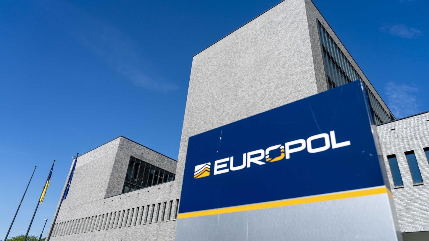 Blick auf das Gebäude der EU-Polizeibehörde Europol in Den Haag. (Archivbild) Blick auf das Gebäude der EU-Polizeibehörde Europol in Den Haag. (Archivbild)
