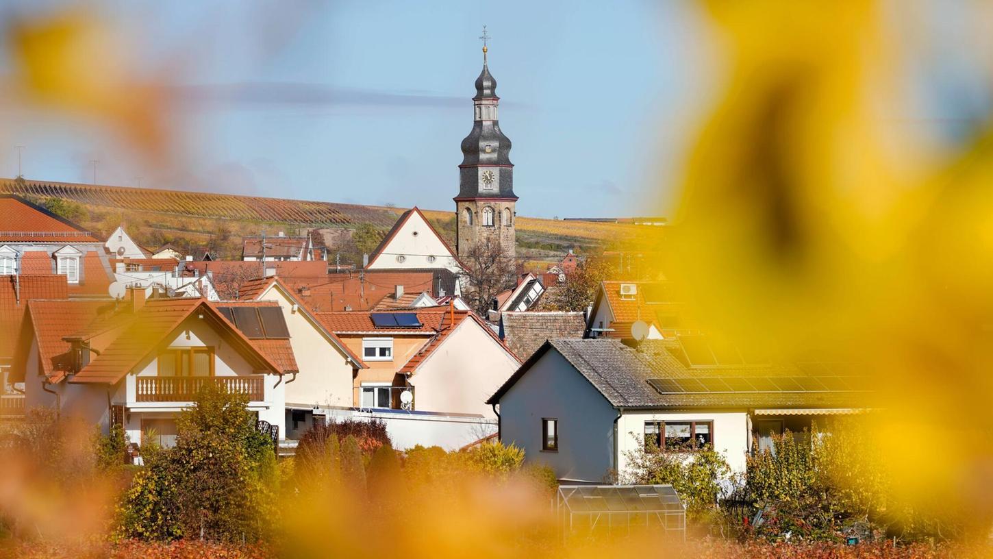 Der kleine Winzerort Kallstadt an der Weinstraße ist der Heimatort von Trumps Vorfahren. (Archivbild) Der kleine Winzerort Kallstadt an der Weinstraße ist der Heimatort von Trumps Vorfahren. (Archivbild)