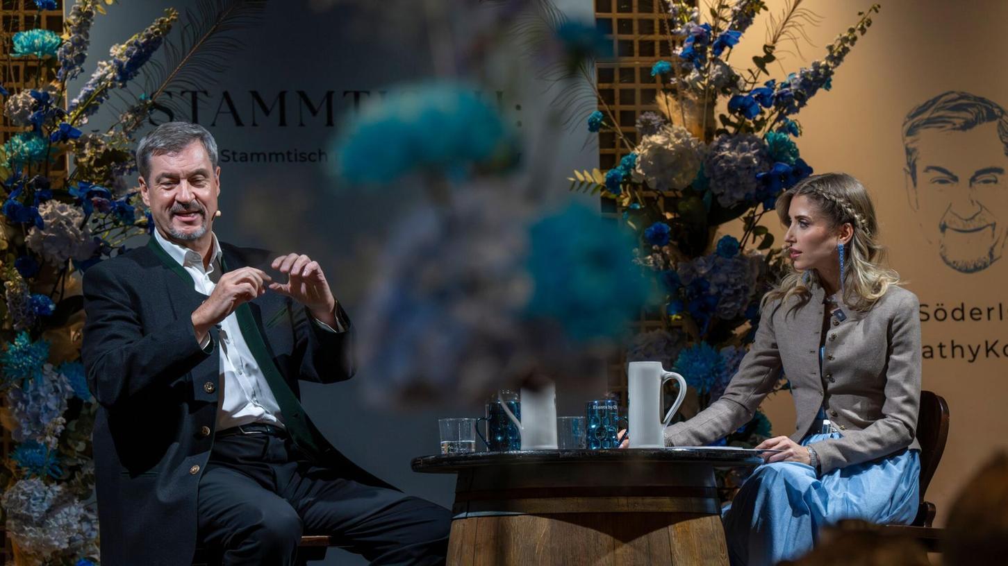 Influencer unter sich: Cathy Hummels und Markus Söder. Influencer unter sich: Cathy Hummels und Markus Söder.