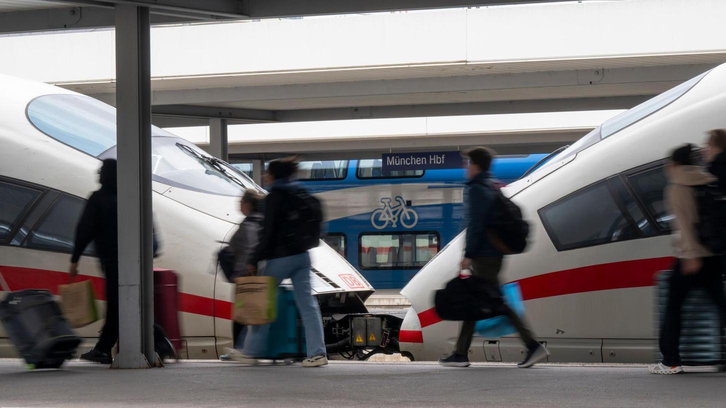 Der Oberleitungsschaden führte zu Teilausfällen und Verspätungen. (Symbolbild) Der Oberleitungsschaden führte zu Teilausfällen und Verspätungen. (Symbolbild)