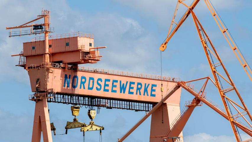 Auf dem Gelände der früheren Emder Nordseewerke sollen künftig Schiffe recycelt werden. (Archivbild) Auf dem Gelände der früheren Emder Nordseewerke sollen künftig Schiffe recycelt werden. (Archivbild)