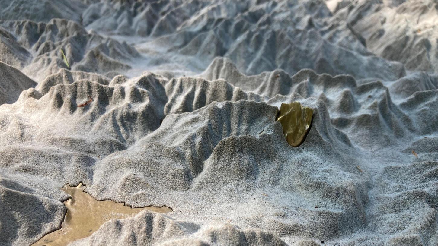 Auch die Zugspitze, als 3D-Druck aus Sand, ist im Alpenrelief am Alpinen Museum dargestellt. Auch die Zugspitze, als 3D-Druck aus Sand, ist im Alpenrelief am Alpinen Museum dargestellt.
