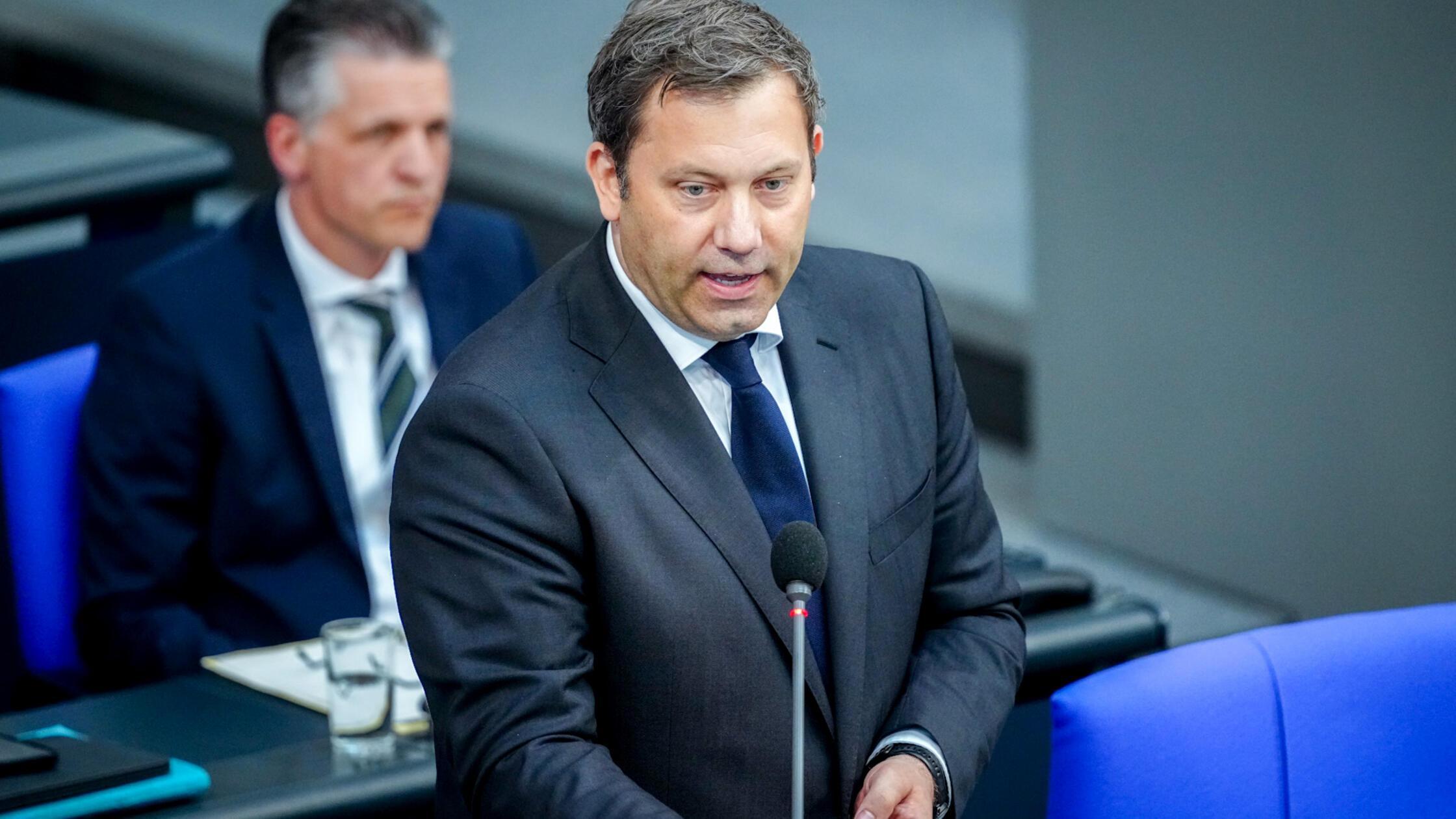 14.05.2025, Berlin: Lars Klingbeil (SPD), Bundesmi