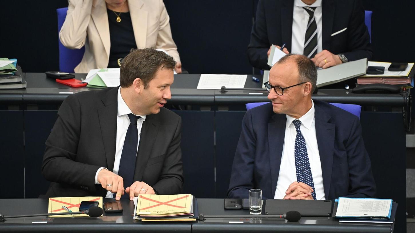 Finanzminister Klingbeil hat kaum Zeit, sich einzuarbeiten. (Archivbild) Finanzminister Klingbeil hat kaum Zeit, sich einzuarbeiten. (Archivbild)