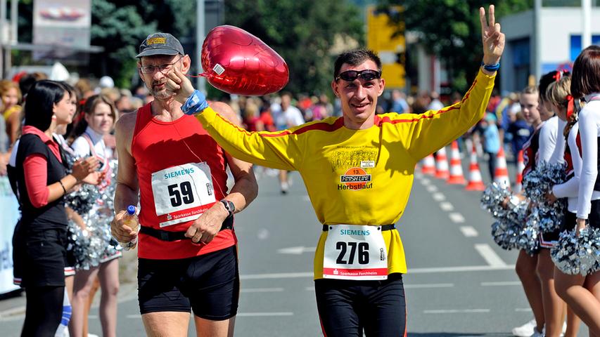 Läufer geben alles beim Fränkische-Schweiz-Marathon 2010
