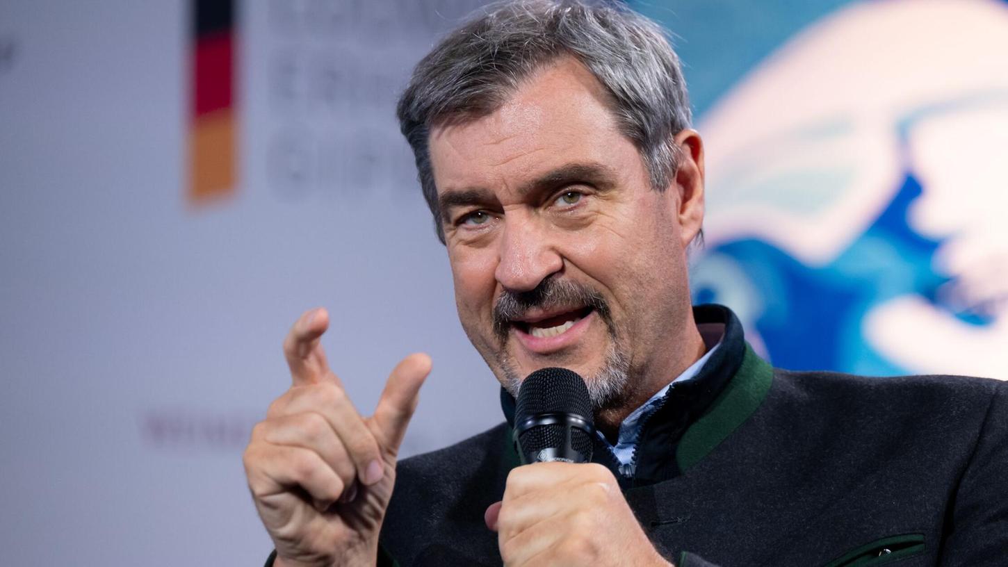 Die Geldströme der AfD sind aus der Sicht von Markus Söder nicht plausibel. Er fordert eine Überprüfung, ob die Partei etwa Geld aus Moskau erhalte. (Archivbild) Die Geldströme der AfD sind aus der Sicht von Markus Söder nicht plausibel. Er fordert eine Überprüfung, ob die Partei etwa Geld aus Moskau erhalte. (Archivbild)