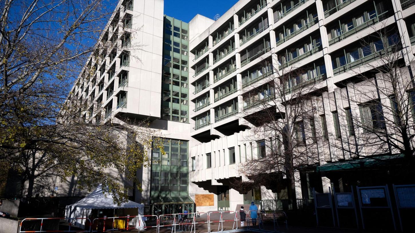 Im Strafjustizzentrum in München steht ein ehemaliger IS-Kämpfer vor Gericht. (Archivbild) Im Strafjustizzentrum in München steht ein ehemaliger IS-Kämpfer vor Gericht. (Archivbild)